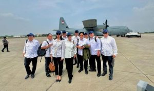 momen-di-dalam-super-hercules-yang-ditumpangi-menteri-ke-magelang-3_169